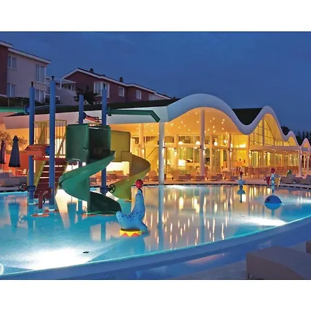 Awesome In With Outdoor Swimming Pool, Sauna And Swimming Pool Appartamento