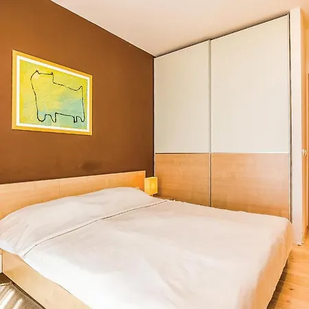 Awesome In With Outdoor Swimming Pool, Sauna And Swimming Pool Appartamento Novi Vinodolski