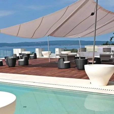 Awesome In With Outdoor Swimming Pool, Sauna And Swimming Pool * Нови-Винодолски